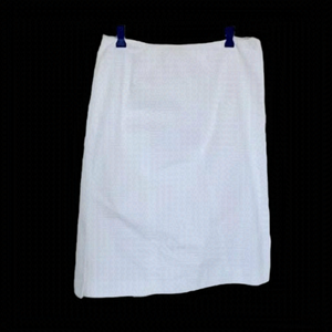 Elegant White Pencil Skirt